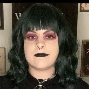 Meet your Posher, Gelly